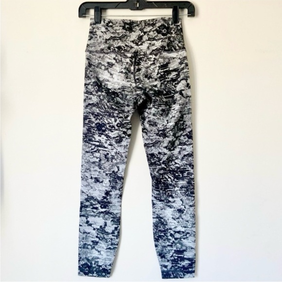Lululemon Wunder Under High-Rise 7/8 Tight Lace Starlight Black White Size 4 - Picture 2 of 7
